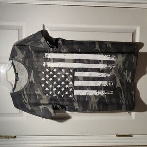 Camo with flag front top by Heimish